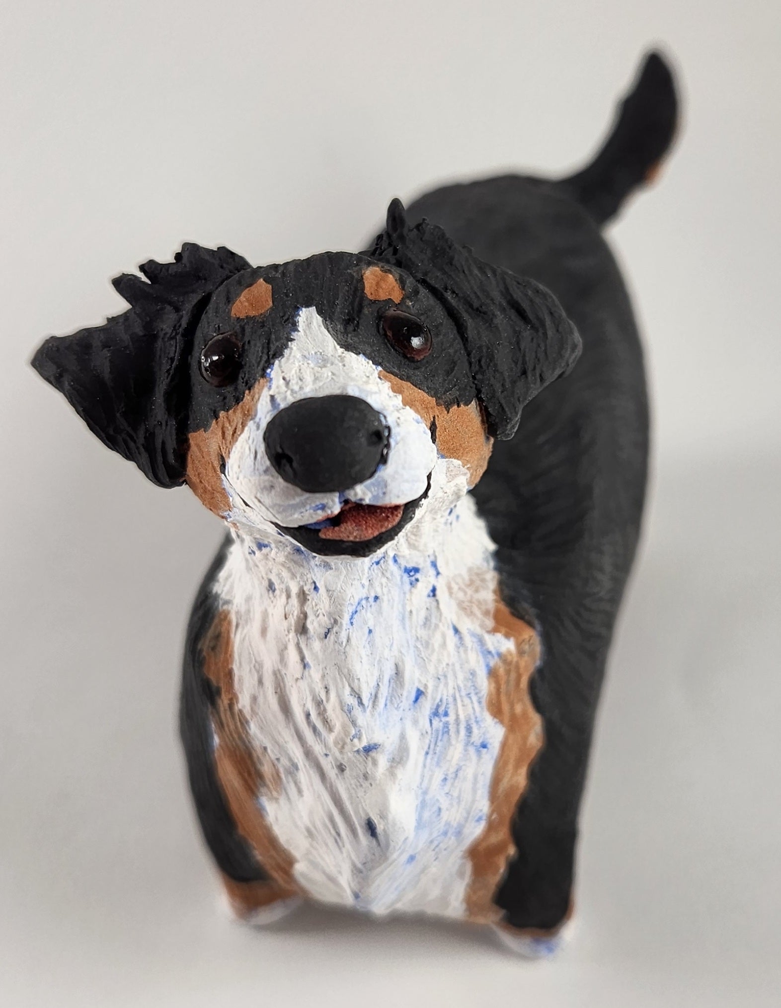 Trixie the Tricolor Dog - Artworks by Karen Fincannon
