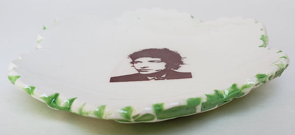 Tiny Plate with young Bob Dylan - Artworks by Karen Fincannon