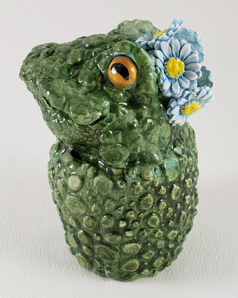 Frida the Frog Wears a Daisy Headband - Artworks by Karen Fincannon